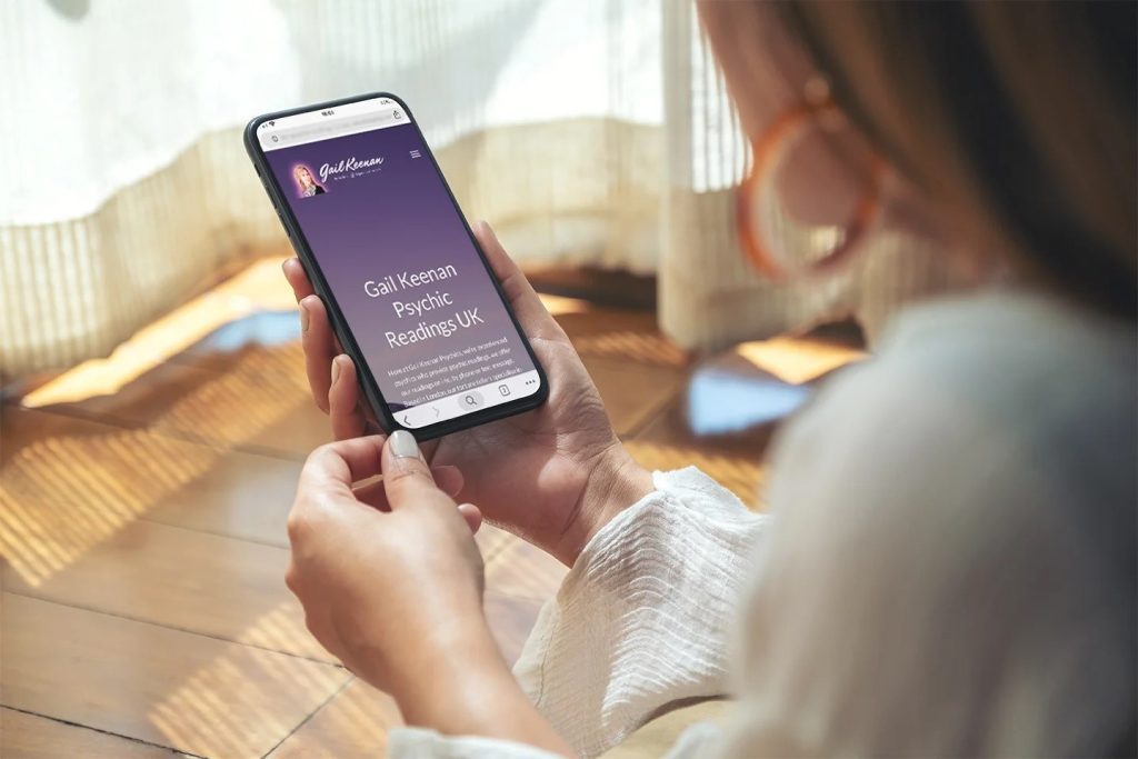 Expert Advice via Psychic Phone Readings